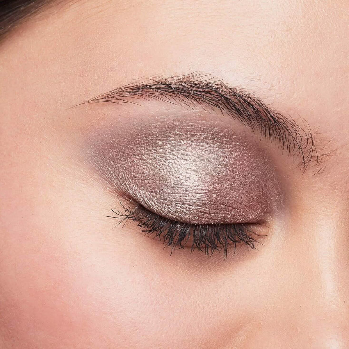 L'Oreal Paris Brilliant Eyes Shimmer Liquid Eye Shadow-L'Oreal Paris Brilliant Eyes Shimmer Liquid Eye Shadow