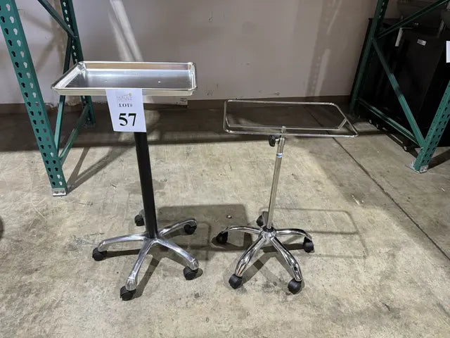 LOT CONSISTING OF MEDICAL ROLLING CARTS-LOT CONSISTING OF MEDICAL ROLLING CARTS